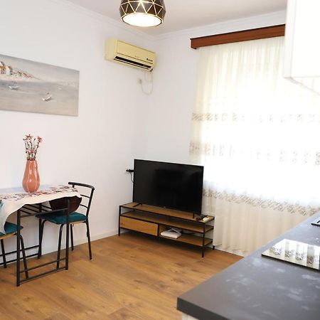 Daniel City Center Apartment Berat Eksteriør billede
