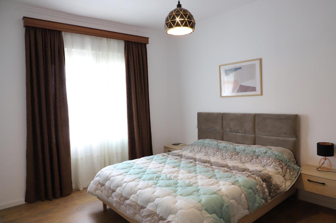 Daniel City Center Apartment Berat Eksteriør billede